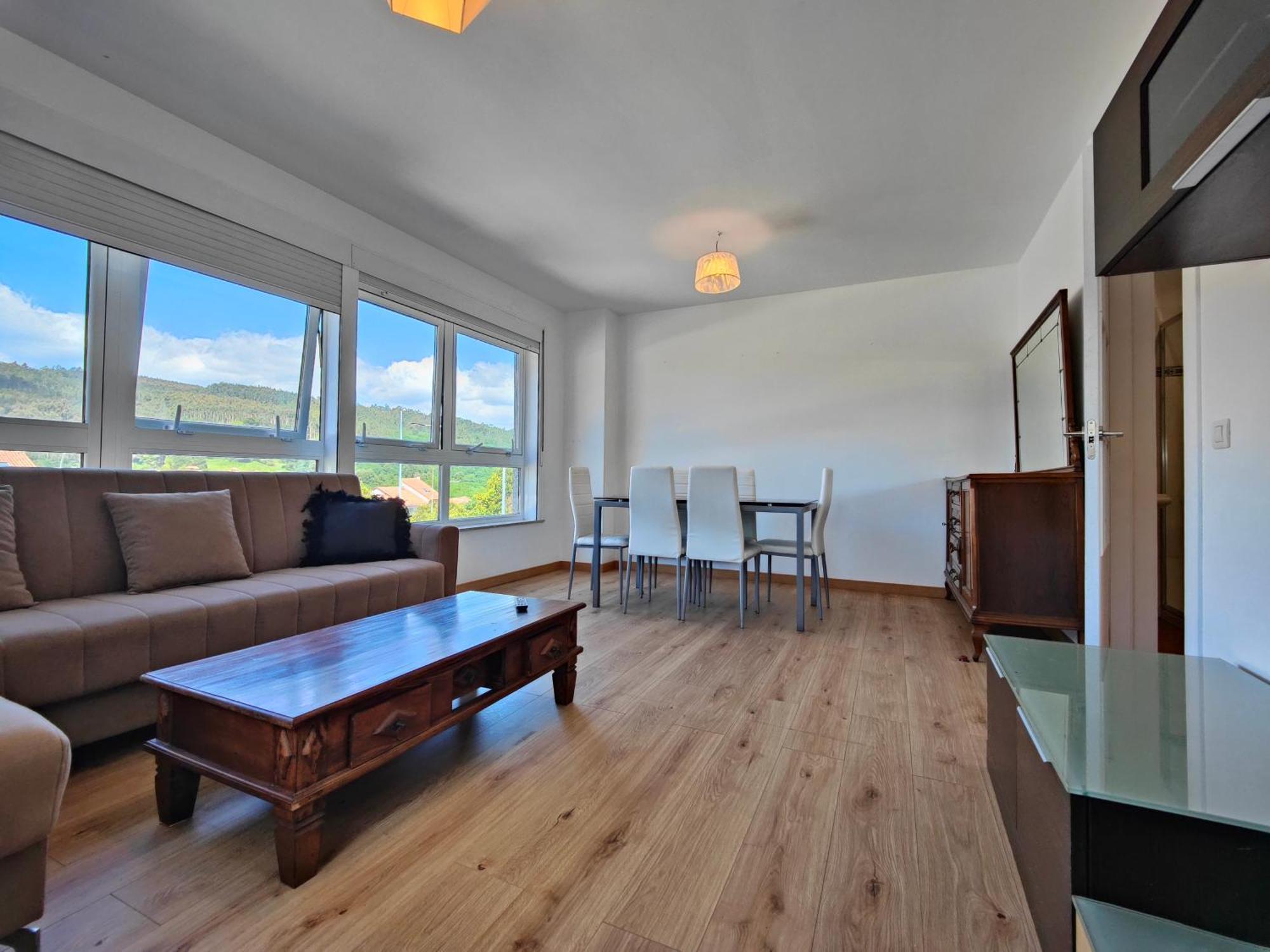 Chalet Con Wifi , Ps4 , Garaje, 5 Dormitorios, 3 Banos, Santiago De Compostela Zewnętrze zdjęcie