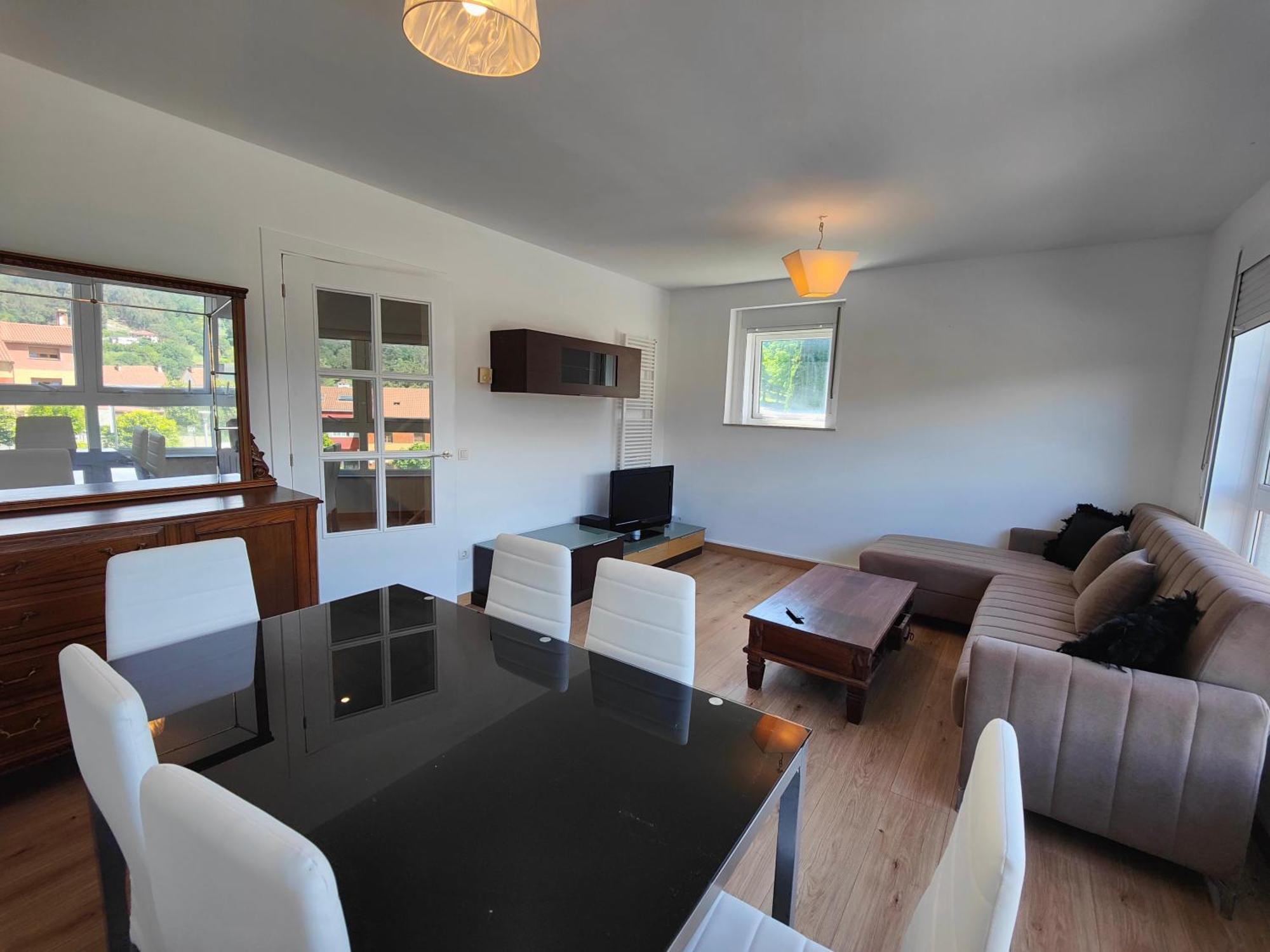 Chalet Con Wifi , Ps4 , Garaje, 5 Dormitorios, 3 Banos, Santiago De Compostela Zewnętrze zdjęcie
